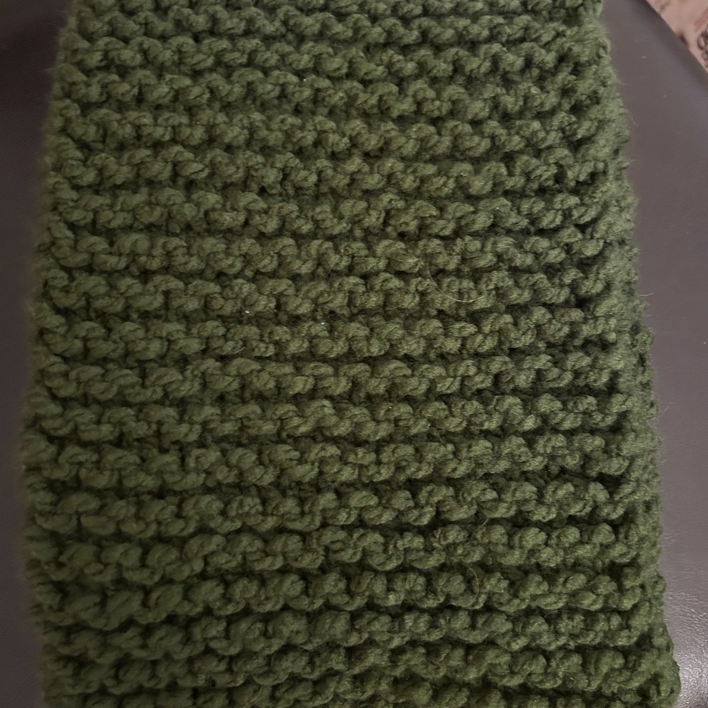 HandKnit Scarf - Picture 3 of 8